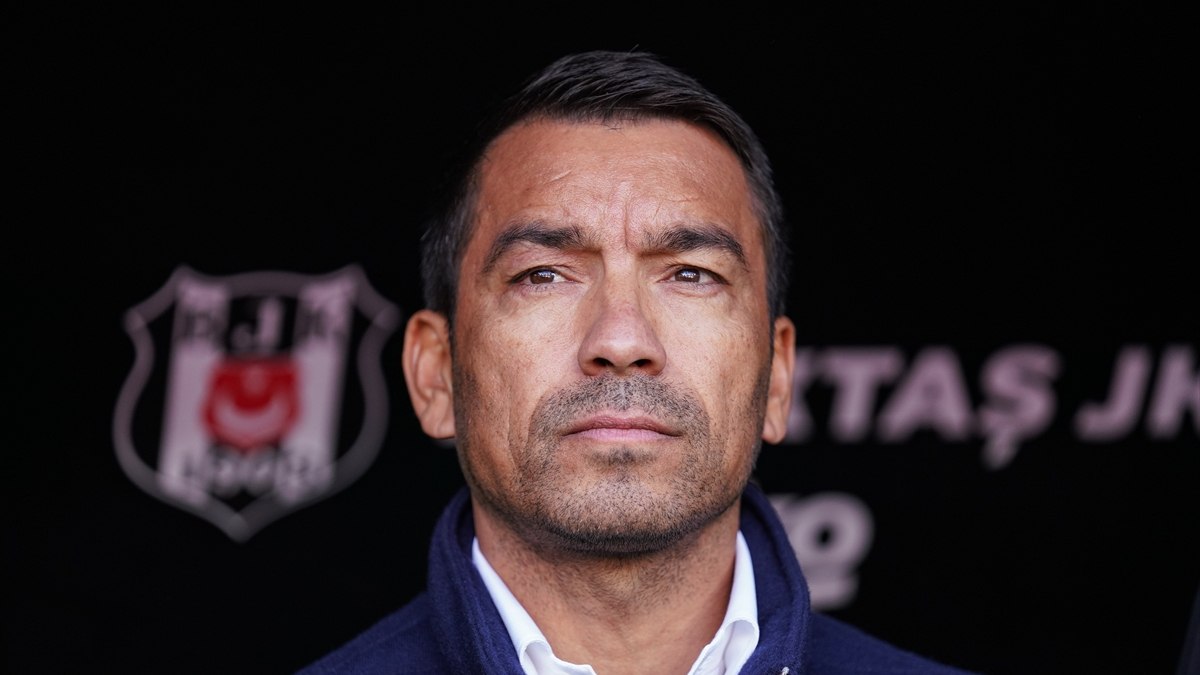 Giovanni van Bronckhorst, Icardi ve Osimhen’e önlem aldı