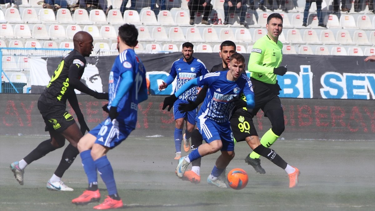 Erzurumspor FK – Iğdır FK maçında gol sesi çıkmadı