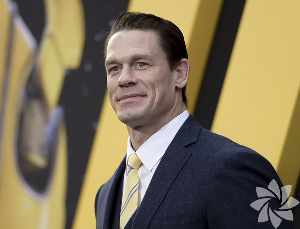 Dünyanın en yardımsever ünlüsü: John Cena