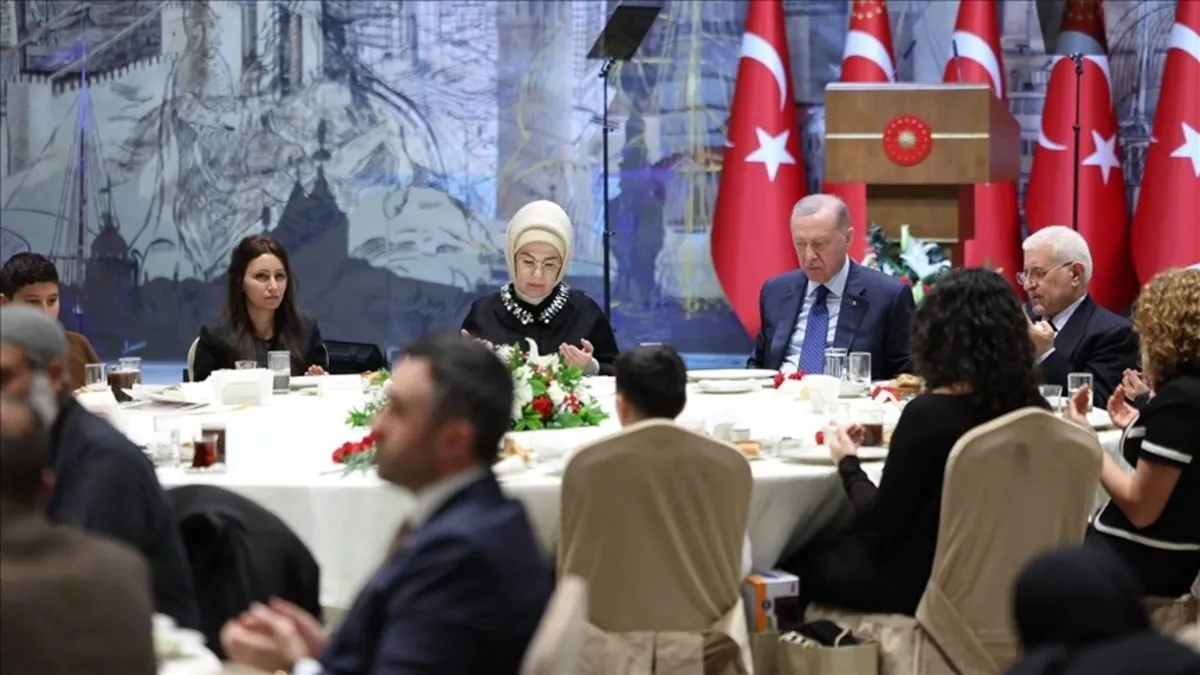 Emine Erdoğan’dan şehit aileleriyle iftar paylaşımı