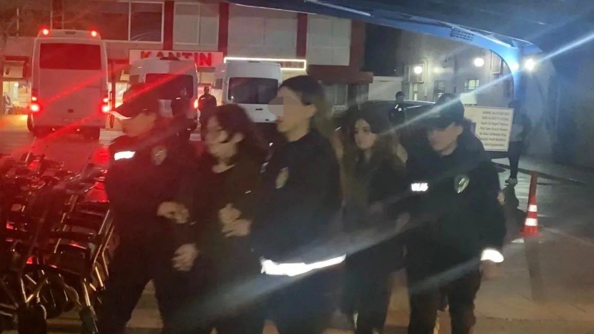 Konya merkezli 3 ilde THKP-C’ye operasyon: 14 gözaltı