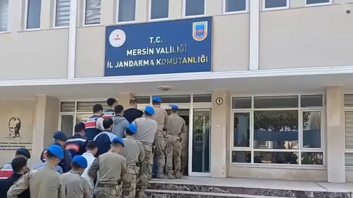 Mersin’de uyuşturucu tacirlerine şafak operasyonu!